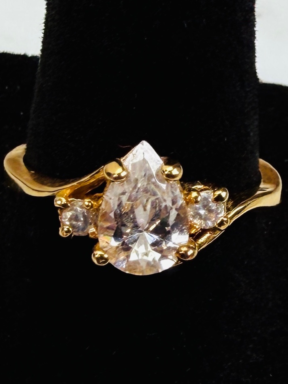 Pear Cut Clear Bling Gold Tone Ring with Side Accents Size 7.5